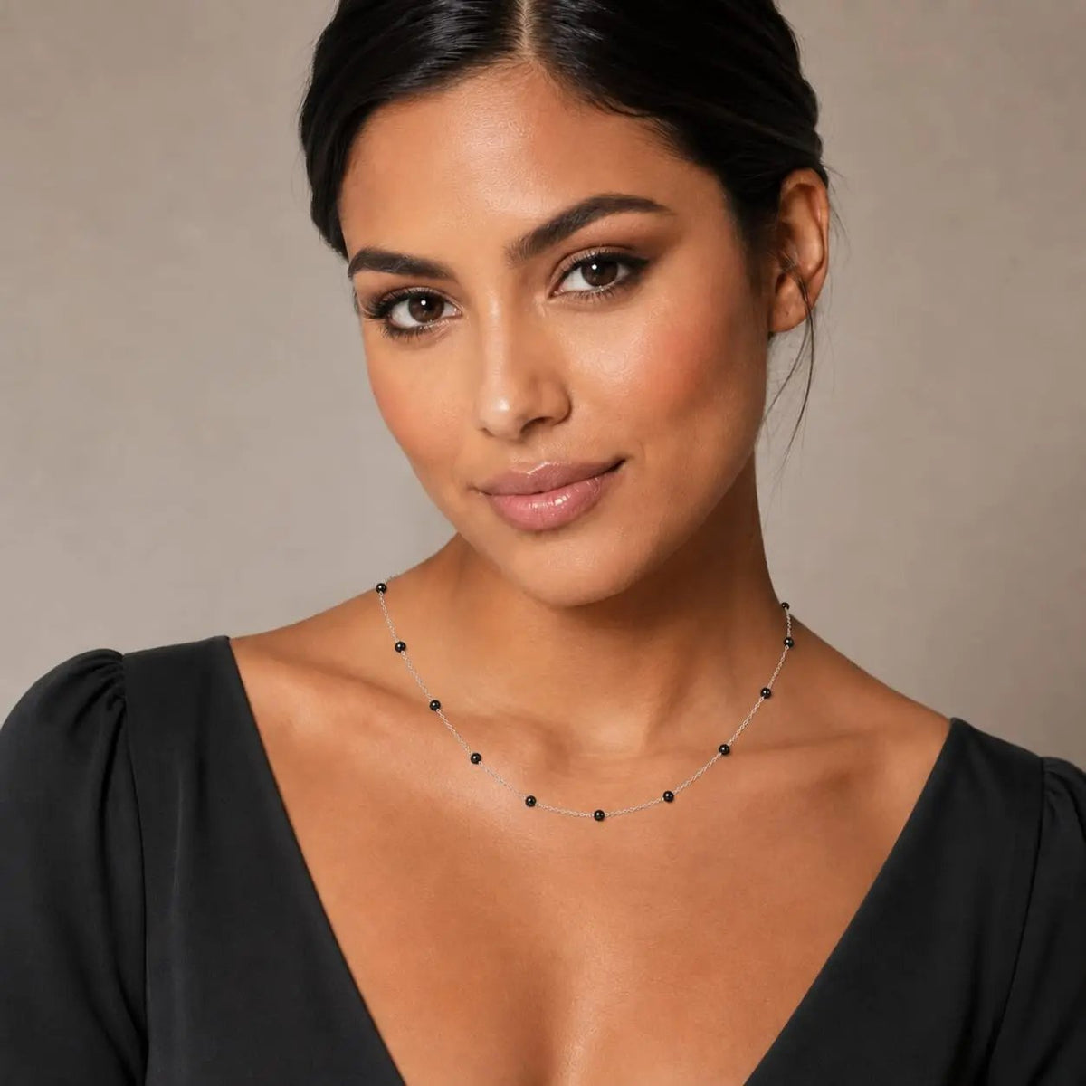 variant-group:SMV-N26303-BLK | SAMVELLI 925 sterling silver enamel beaded station necklace – Black detail view